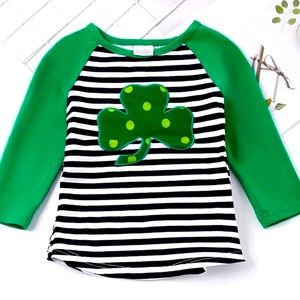 NEW Boutique Girls ST PATRICKS DAY shirt Size 2T / 3T SHAMROCK top